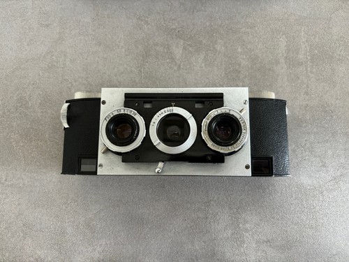 White stereo realist - white,